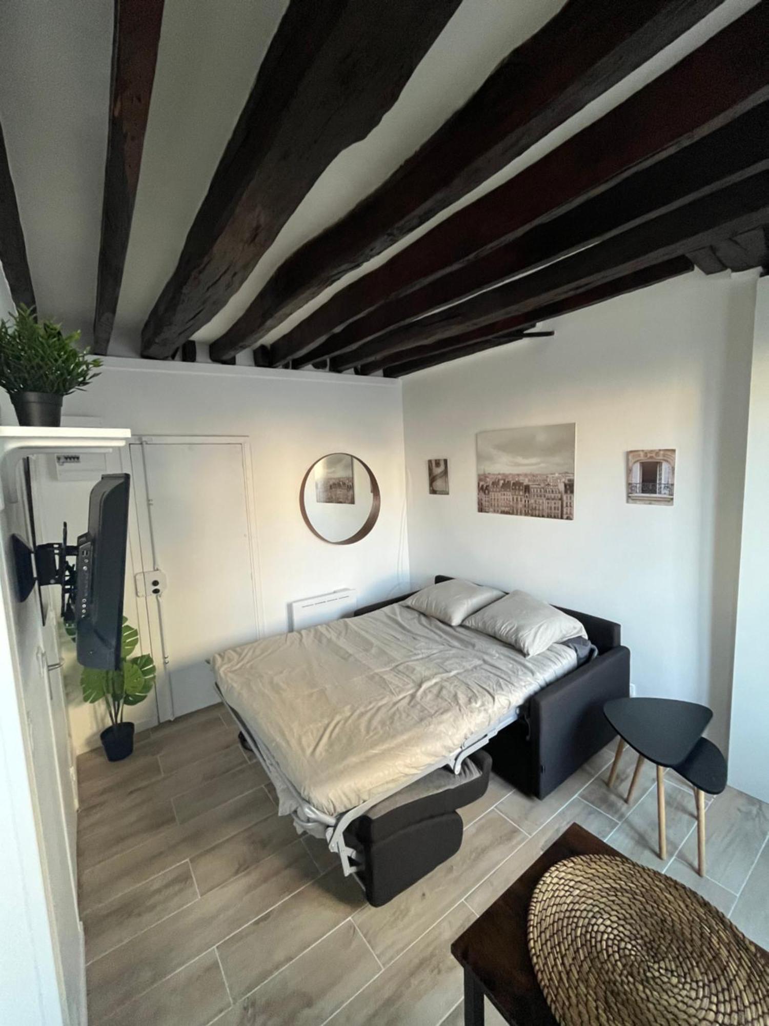 Charmant Studio Au Coeur Du Marais ปารีส ภายนอก รูปภาพ